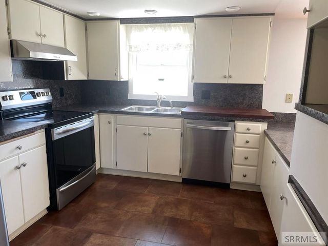 3100 Challis Creek Road, Challis, ID 83226