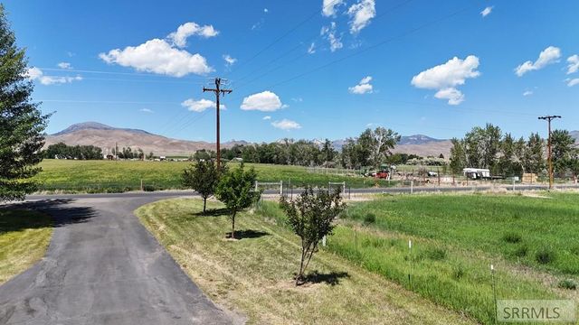 3100 Challis Creek Road, Challis, ID 83226