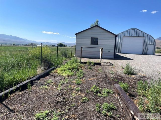 3100 Challis Creek Road, Challis, ID 83226