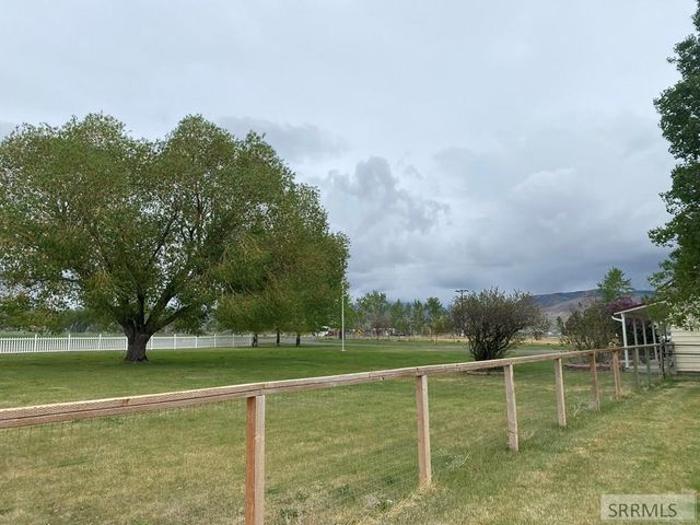 3100 Challis Creek Road, Challis, ID 83226