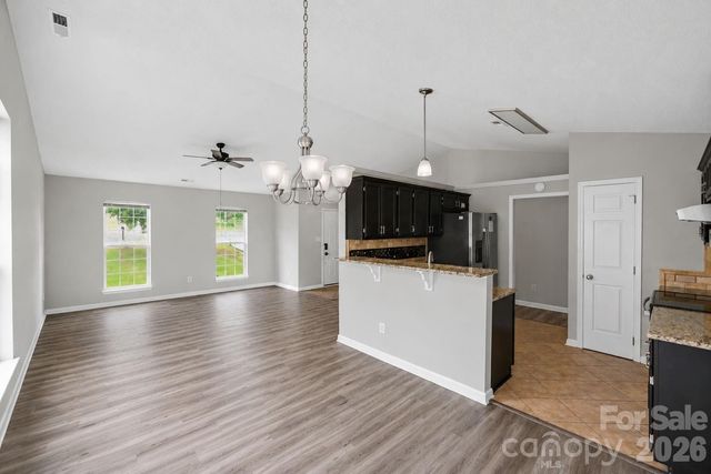 1828 Sugar Hollow Drive, Charlotte, NC 28214