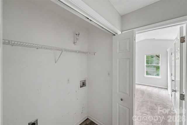 1828 Sugar Hollow Drive, Charlotte, NC 28214