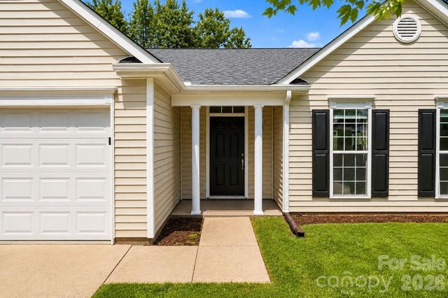 1828 Sugar Hollow Drive, Charlotte, NC 28214