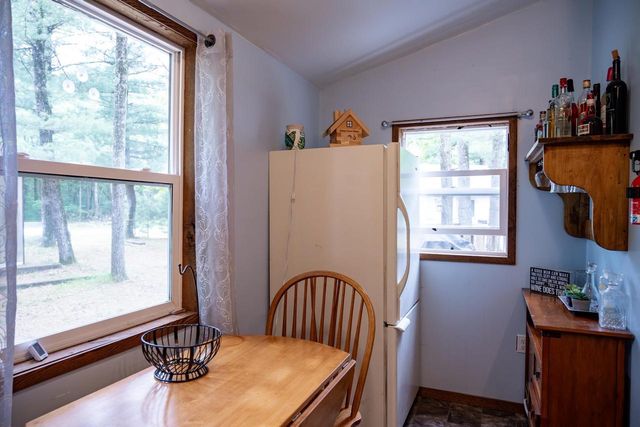 598 Badger Drive, Hancock, WI 54943