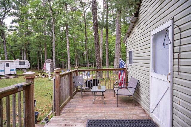 598 Badger Drive, Hancock, WI 54943