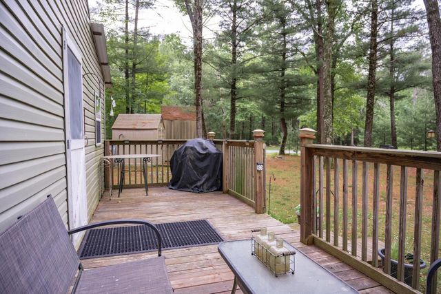 598 Badger Drive, Hancock, WI 54943