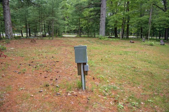 598 Badger Drive, Hancock, WI 54943