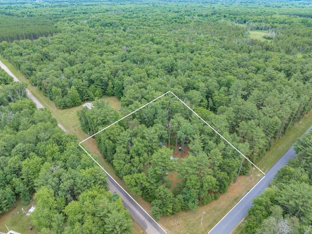 598 Badger Drive, Hancock, WI 54943