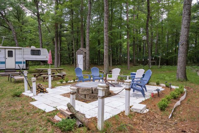 598 Badger Drive, Hancock, WI 54943