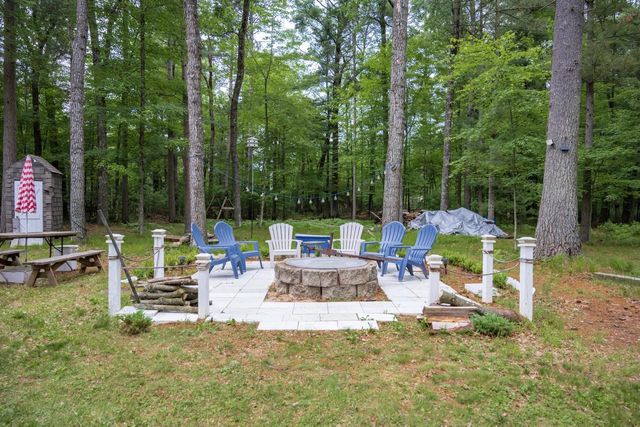 598 Badger Drive, Hancock, WI 54943