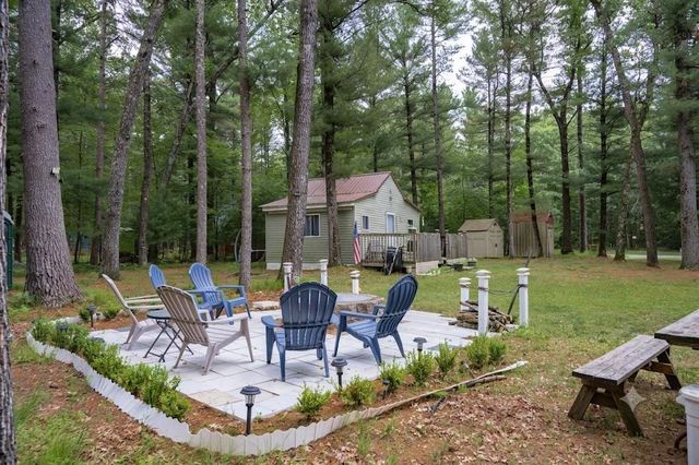 598 Badger Drive, Hancock, WI 54943