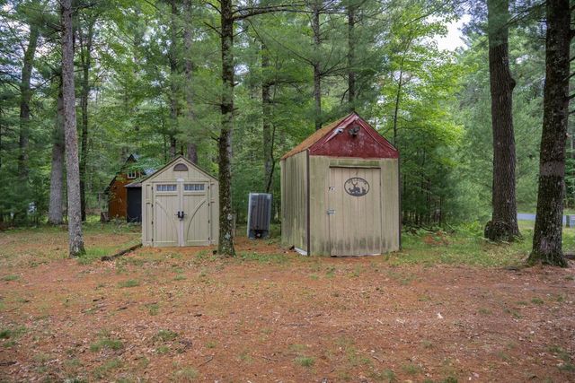 598 Badger Drive, Hancock, WI 54943