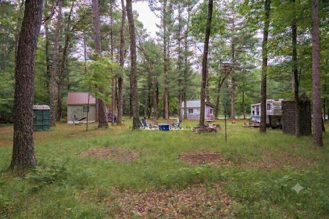 598 Badger Drive, Hancock, WI 54943