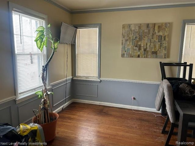 10390 Somerset Avenue, Detroit, MI 48224