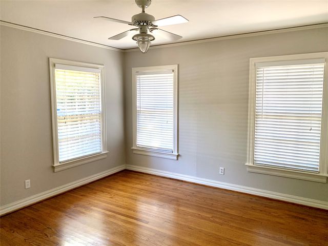 6000 kenwood, Dallas, TX 75206