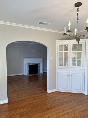 6000 kenwood, Dallas, TX 75206