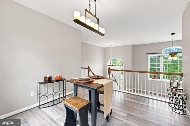 1008 ARROWHEAD RD, Front Royal, VA 22630