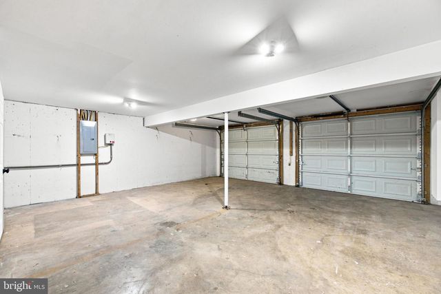 1008 ARROWHEAD RD, Front Royal, VA 22630