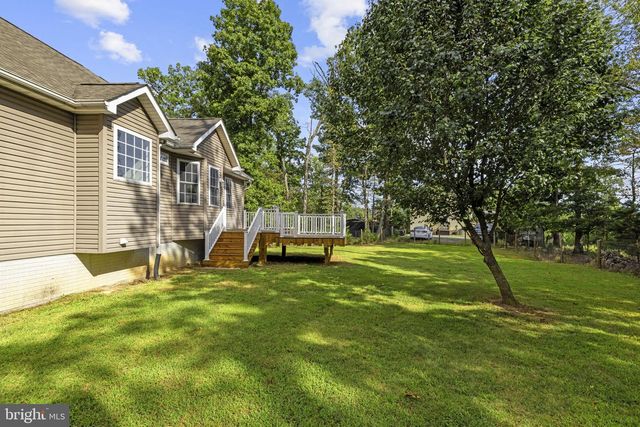 1008 ARROWHEAD RD, Front Royal, VA 22630