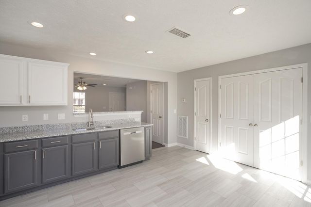 2117 Victory Gallop Ln, Murfreesboro, TN 37128