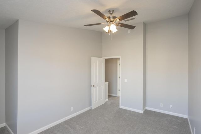 2117 Victory Gallop Ln, Murfreesboro, TN 37128