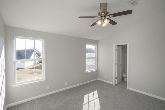 2117 Victory Gallop Ln, Murfreesboro, TN 37128