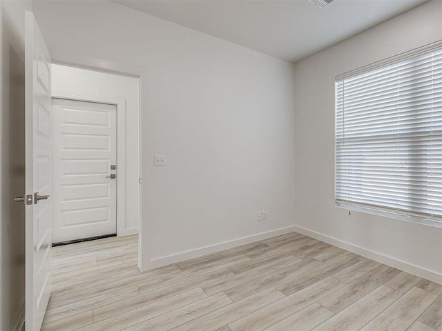 4220 NW 180th Street, Edmond, OK 73012