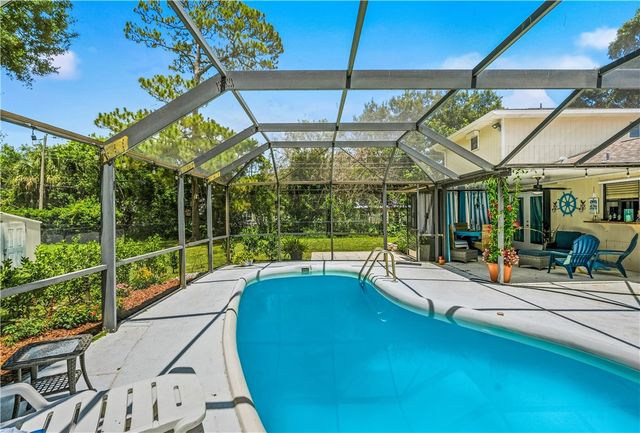 3116 3rd Street, Vero Beach, FL 32968