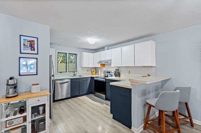 111 Brigham St 27B, Hudson, MA 01749
