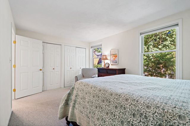 111 Brigham St 27B, Hudson, MA 01749
