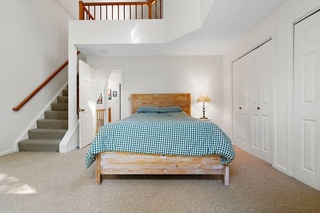 111 Brigham St 27B, Hudson, MA 01749