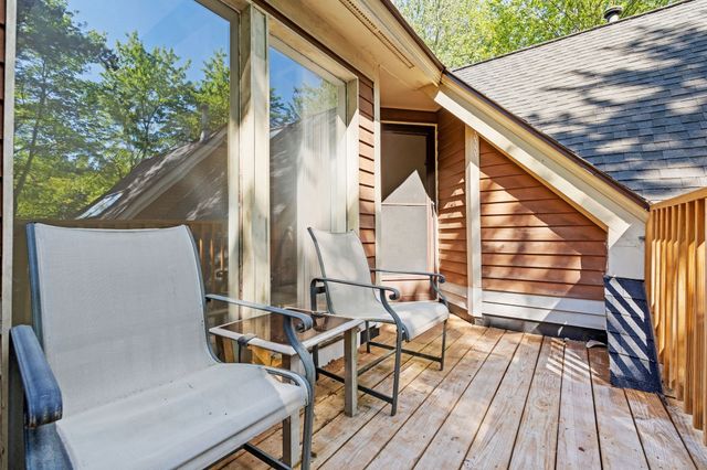 111 Brigham St 27B, Hudson, MA 01749