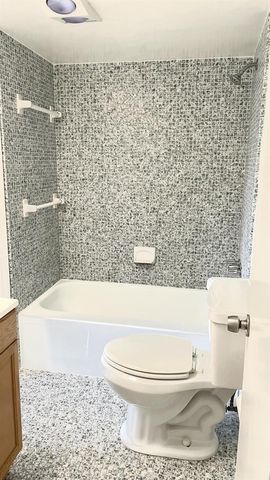 120 Wettaw Lane 112, North Palm Beach, FL 33408