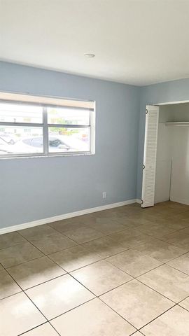 120 Wettaw Lane 112, North Palm Beach, FL 33408