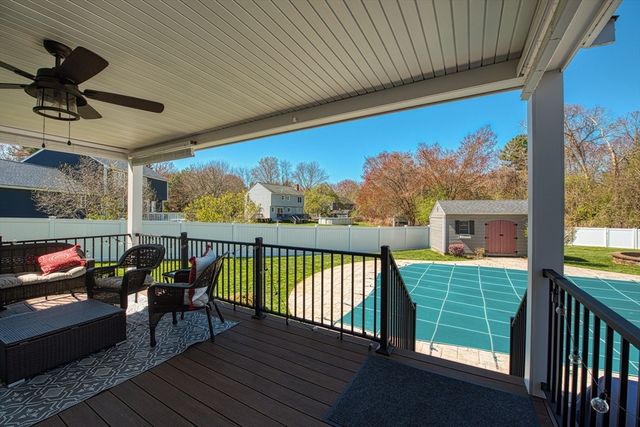 11 Antone Dr, Norton, MA 02766