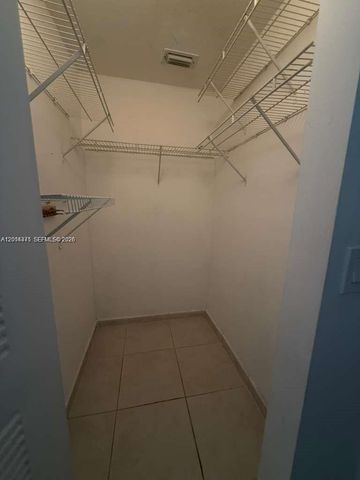7280 NW 114th Ave 201-8, Doral, FL 33178