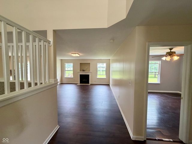 12072 Raiders Boulevard, Fishers, IN 46037