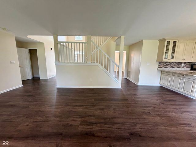 12072 Raiders Boulevard, Fishers, IN 46037