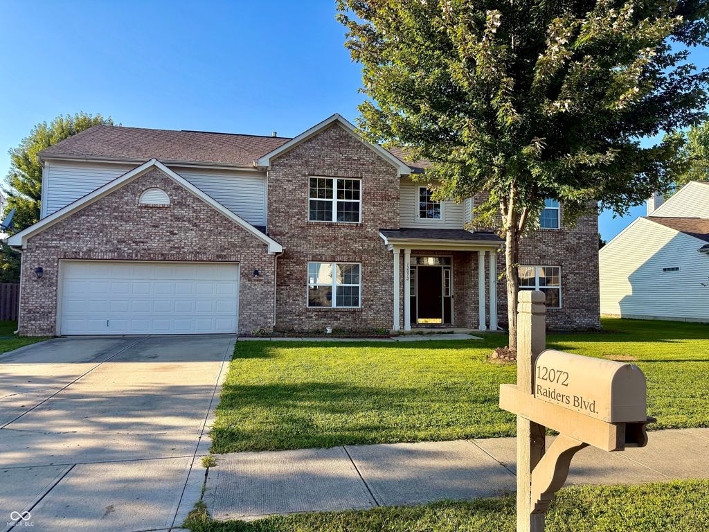 12072 Raiders Boulevard, Fishers, IN 46037