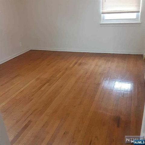 411 Main, Fort Lee, NJ 07024