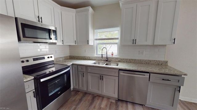 546 3rd AVE, Suffolk, VA 23434