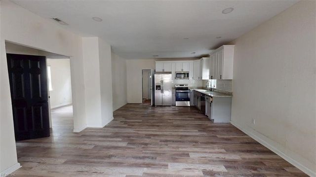 546 3rd AVE, Suffolk, VA 23434