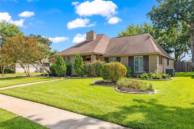 1207 Bittersweet Drive, Richmond, TX 77406
