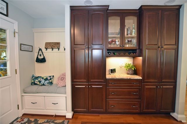 9 Little Spring Run, Perinton, NY 14450