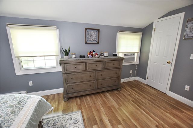 9 Little Spring Run, Perinton, NY 14450