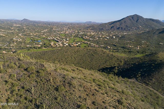 39334 N OLD STAGE Road -, Cave Creek, AZ 85331