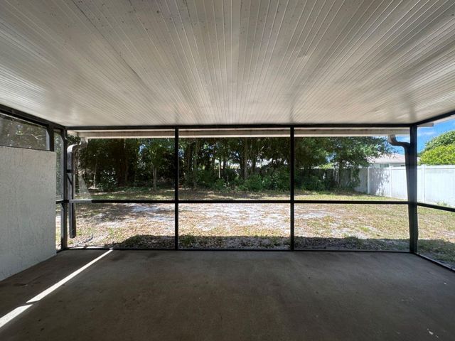 661 N DELMONTE COURT, Kissimmee, FL 34758