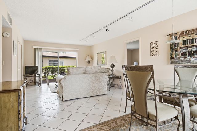 13755 Via Aurora A, Delray Beach, FL 33484