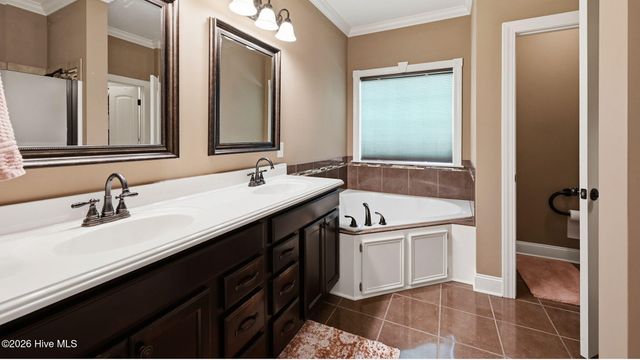 805 Megan Drive, Greenville, NC 27834