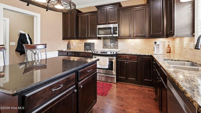 805 Megan Drive, Greenville, NC 27834